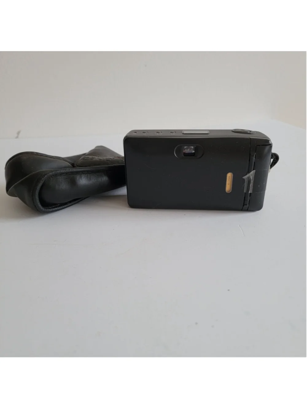 Polaroid 35mm High Definition Film Camera Point And Shoot Vintage 90s Soft Case